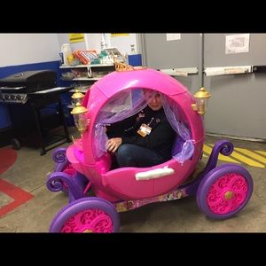 Meet your Posher, Debbie